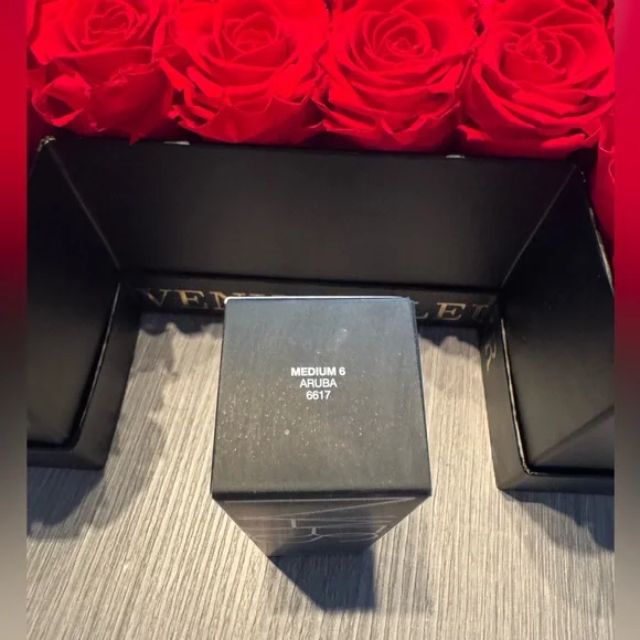 NARS Full Coverage Foundation - Picture 2 of 9